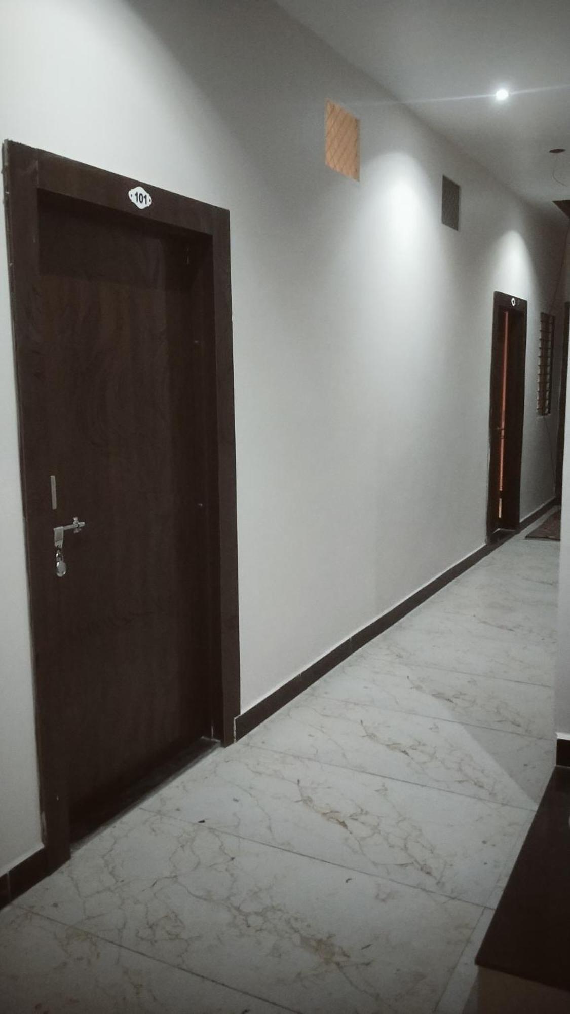 Shivlok Guest House Ujaim Exterior foto